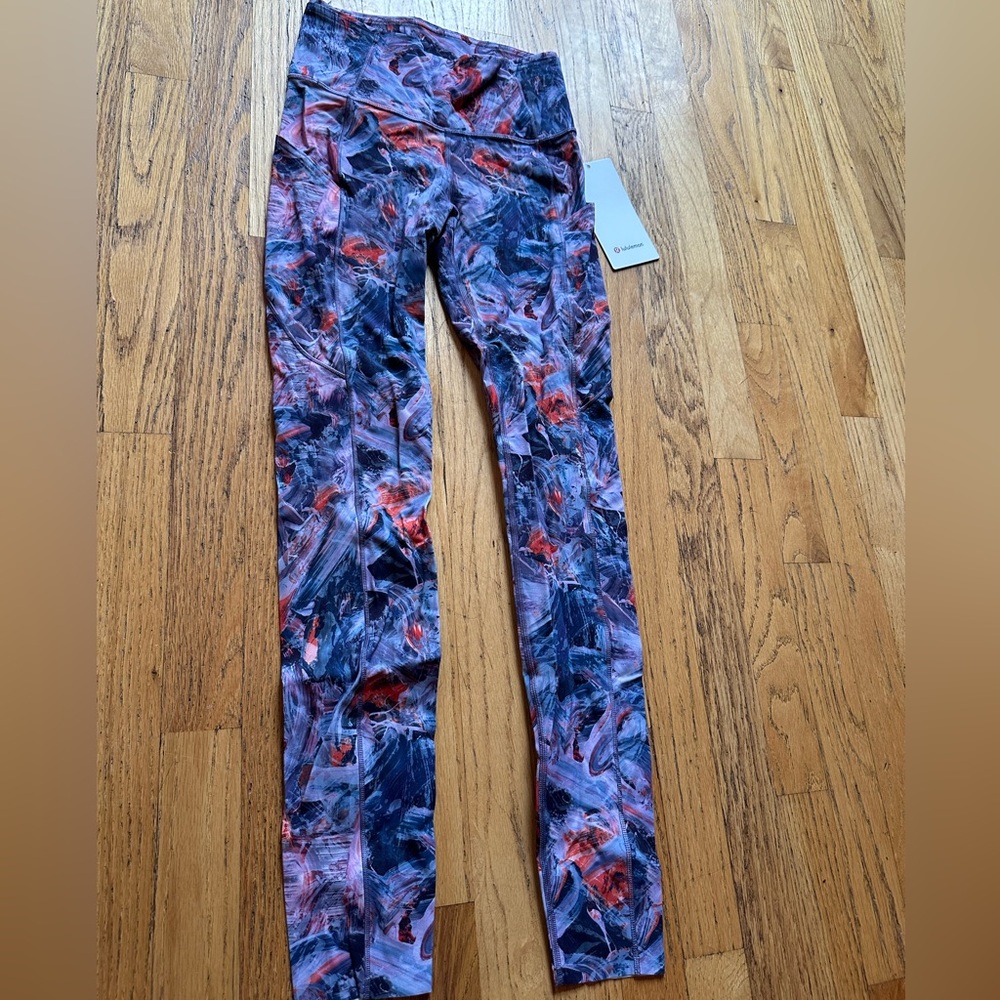 Lululemon NWT Fast and Free high rise tight 28” atmospheric purple